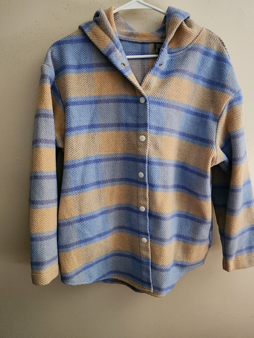 Women’s Hooded Button-Front Sweater Jacket in Light Blue and Beige